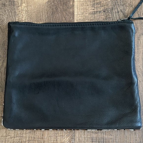 Totem leopard printed calf hair clutch with leather trim YKK - Picture 6 of 11